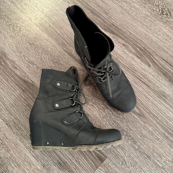 Sorel Joan Of Arctic II Wedge Boots - Picture 2 of 6